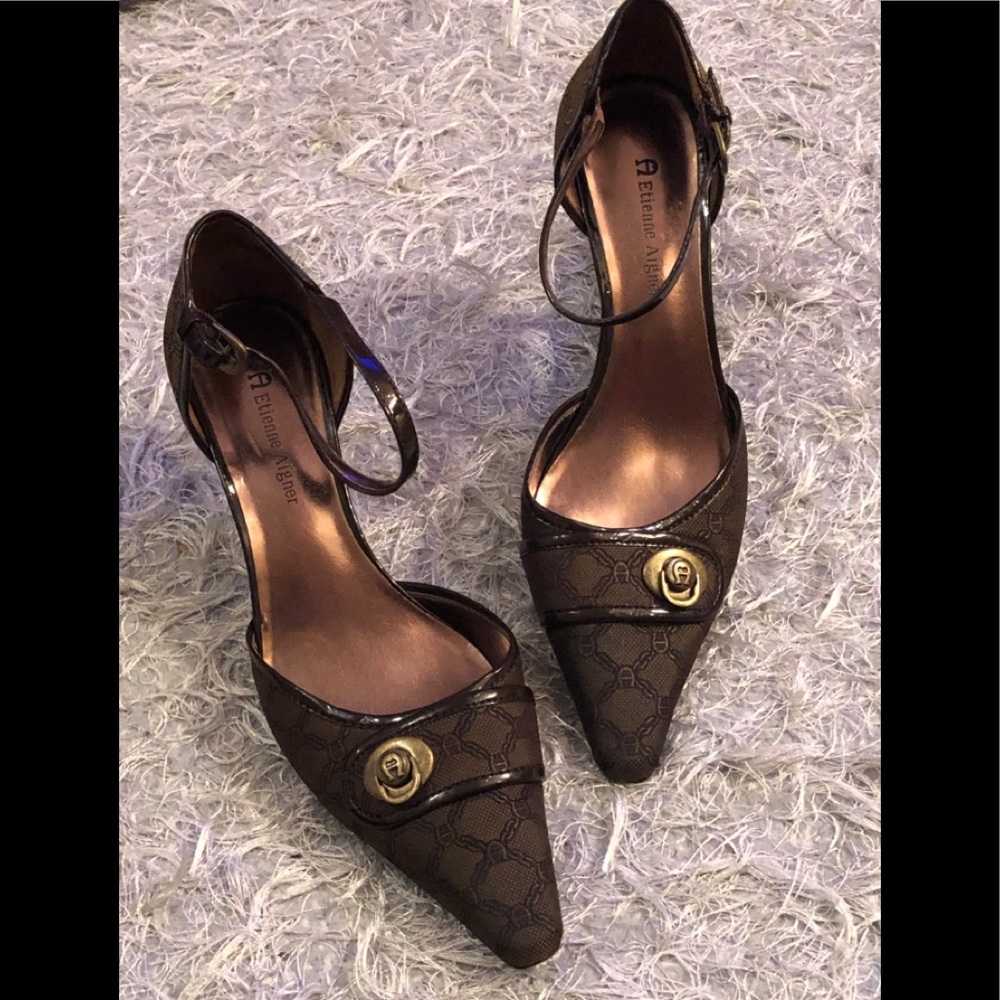 Etienne Aigner Brown Cloth & Patten Heels